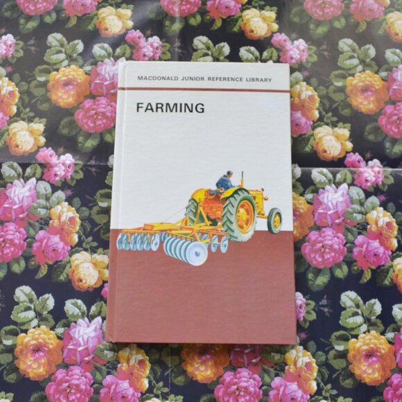 Farming by Macdonald Junior Reference Library - Picture 1 of 4